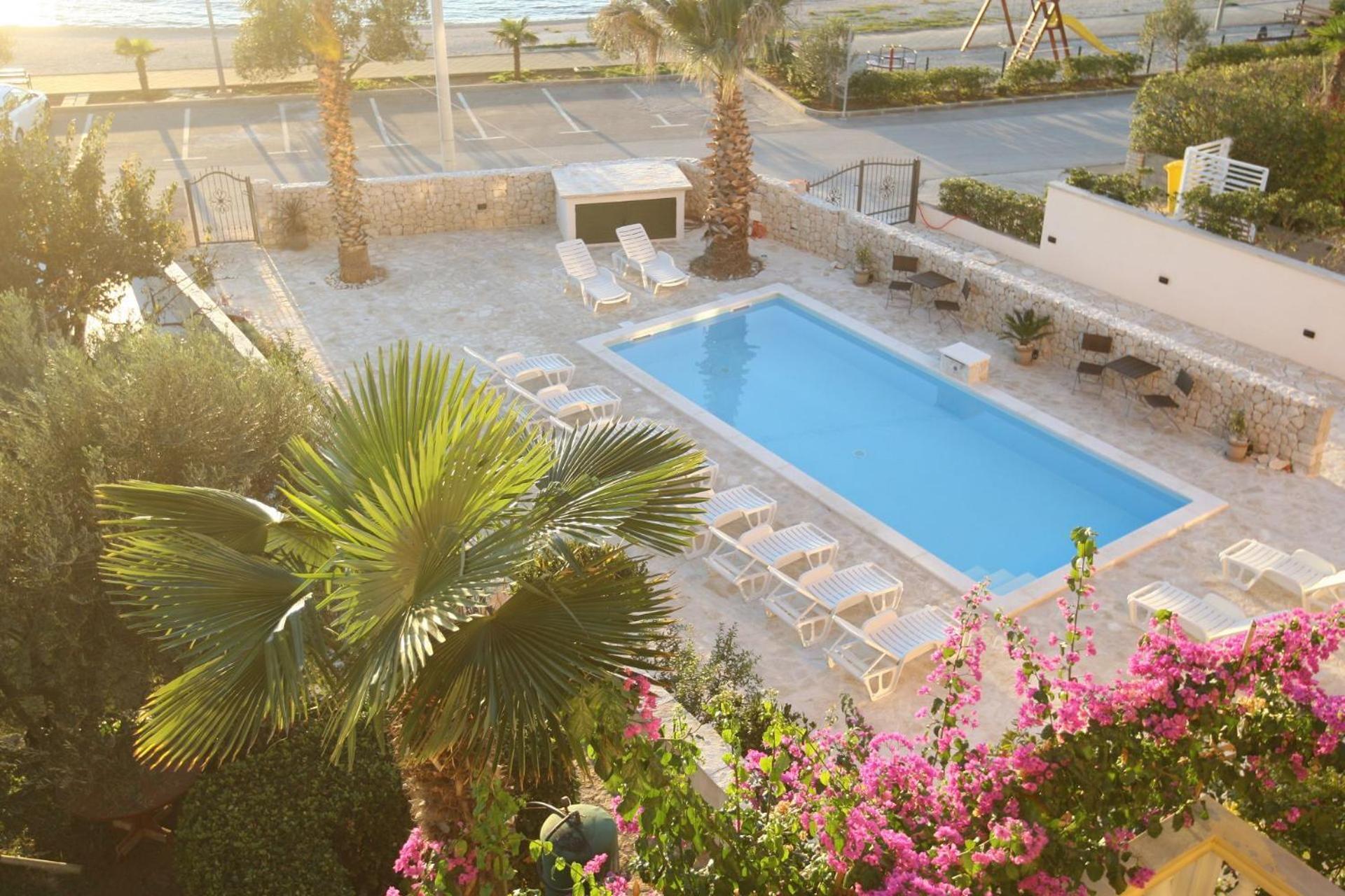 Apartments Mladen วรซี ภายนอก รูปภาพ